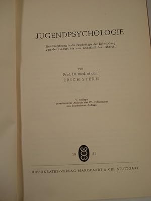 Bild des Verkufers fr Jugendpsychologie. Eine Einfhrung in die Psychologie der Entwicklung von der Geburt bis zum Abschlu der Pubertt. zum Verkauf von Antiquariat Bookfarm