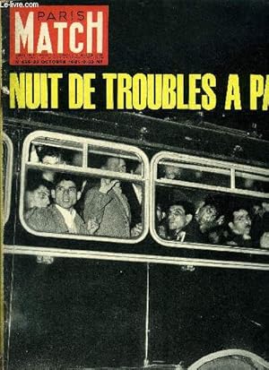 Imagen del vendedor de PARIS MATCH N 655 - Le pote maudit de la Place Rouge revendique le droit de clbrer l'amour, Le drame arrive en mtro, Voici Tony arriv par Vick Vance, La fin du rebelle bien aim, La seconde lune de miel de Farah, Main dans la main ds qu'ils sont a la venta por Le-Livre