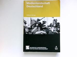 Imagen del vendedor de Medienlandschaft Deutschland : Bayerische Landeszentrale fr Politische Bildungsarbeit. a la venta por Antiquariat Buchhandel Daniel Viertel