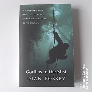 Seller image for Gorillas in the mist. for sale by Libros de Ultramar. Librería anticuaria.
