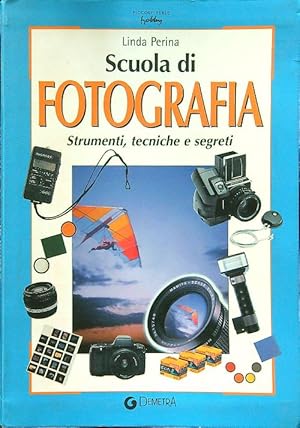 Imagen del vendedor de Scuola di fotografia. Strumenti, tecniche e segreti a la venta por Librodifaccia