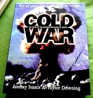 Seller image for Cold War. For 45 Years the World Held its Breath. for sale by Versandantiquariat Sabine Varma