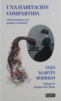 Imagen del vendedor de Una habitacin compartida : conversaciones con grandes escritoras a la venta por Librera Alonso Quijano