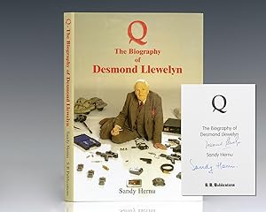 Image du vendeur pour Q: The Biography of Desmond Llewelyn. mis en vente par Raptis Rare Books