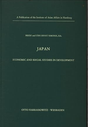 Bild des Verkufers fr Japan. Economic and social studies in development. zum Verkauf von Antiquariat Bookfarm