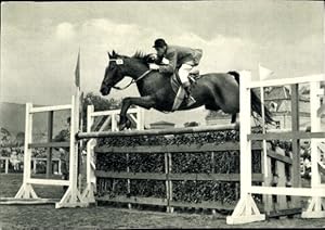 Bild des Verkufers fr Ansichtskarte / Postkarte Reitturnier, Hindernissprung, Aus deutschen Landen 1965 zum Verkauf von akpool GmbH