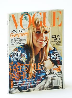 Bild des Verkufers fr Vogue (American) Magazine, October (Oct.) 2003 - Gwyneth Paltrow Cover zum Verkauf von RareNonFiction, IOBA