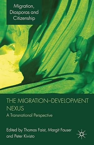 Immagine del venditore per The Migration-Development Nexus: A Transnational Perspective venduto da moluna