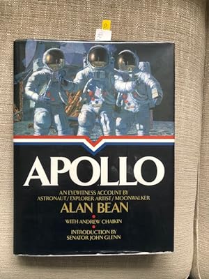 Image du vendeur pour Apollo: an Eyewitness Account by Astronaut/Explorer Artist/Moonwalker Alan mis en vente par Anytime Books