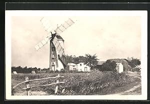 Carte postale Saint-Jean-de-Monts, Un joli moulin, moulin à vent