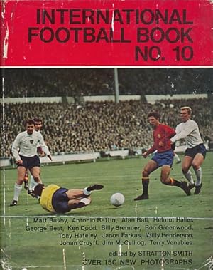 Imagen del vendedor de International Football Book No 10. 1968 a la venta por Barter Books Ltd