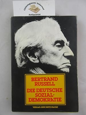 Bild des Verkufers fr Die deutsche Sozialdemokratie. Herausgegeben und bersetzt von Achim v. Borries. Mit einem Anhang "Die Sozialdemokratie und die Frauenfrage in Deutschland". zum Verkauf von Chiemgauer Internet Antiquariat GbR