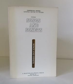 Bild des Verkufers fr Donne: Songs and Sonnets. A selection of critical essays (Casebook Series) zum Verkauf von BRIMSTONES