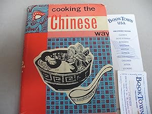 Seller image for Cooking the Chinese Way for sale by Thomas F. Pesce'