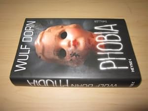 Bild des Verkufers fr Phobia. Thriller zum Verkauf von Versandantiquariat Schfer