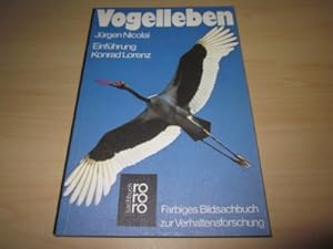 Seller image for Vogelleben. Einfhrung Konrad Lorenz for sale by Versandantiquariat Schfer