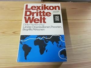 Imagen del vendedor de Lexikon Dritte Welt. Lnder, Organisationen, Theorien, Begriffe, Personen a la venta por Versandantiquariat Schfer