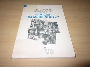 Seller image for Familien im Mediennetz for sale by Versandantiquariat Schfer