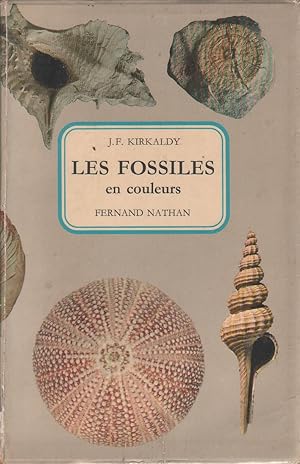 Imagen del vendedor de Les fossiles en couleurs. a la venta por Librairie Et Ctera (et caetera) - Sophie Rosire