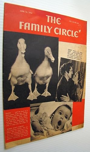 Immagine del venditore per The Family Circle Magazine, June 16, 1944, Vol. 24, No. 24 - Cover Photo of Fredric March and Alexis Smith venduto da RareNonFiction, IOBA
