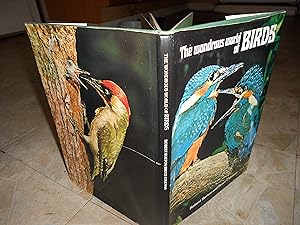 Imagen del vendedor de The Wondrous World of Birds a la venta por ralph brandeal