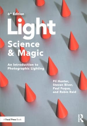 Bild des Verkufers fr Light-Science & Magic : An Introduction to Photographic Lighting zum Verkauf von GreatBookPricesUK