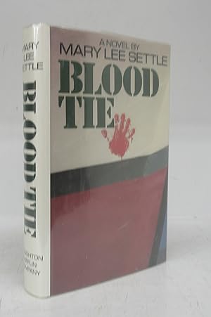 Immagine del venditore per Blood Tie venduto da Attic Books (ABAC, ILAB)