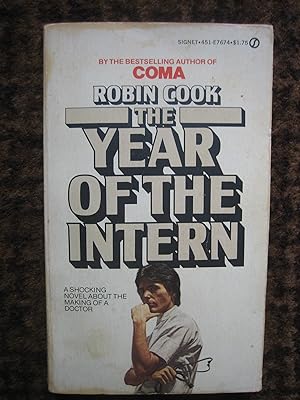Immagine del venditore per The Year of the Intern venduto da Tiger books