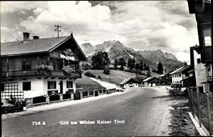 Ansichtskarte / Postkarte Söll am Wilden Kaiser in Tirol, Straßenpartie im Ort