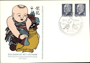 Ganzsache Ansichtskarte / Postkarte DDR, Solidarität mit Vietnam, Hilfe für Krankenhaus Viet Duc,...