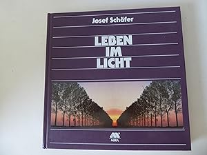 Image du vendeur pour Leben im Licht. Hardcover mit Deckelbild mis en vente par Deichkieker Bcherkiste