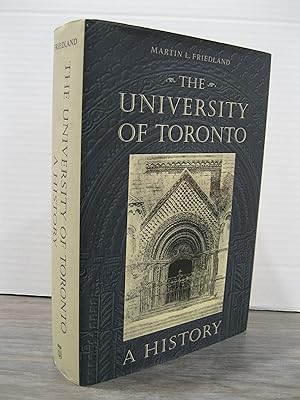 Image du vendeur pour THE UNIVERSITY OF TORONTO A HISTORY mis en vente par MAPLE RIDGE BOOKS