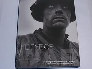 Seller image for The Eye of War. Words and Photographs from the Front Line for sale by Der-Philo-soph