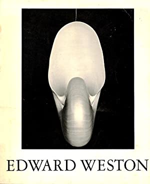 Bild des Verkufers fr Edward Weston: The Flame of Recognition: His Photographs accompanied by Excerpts from the Daybooks & Letters zum Verkauf von LEFT COAST BOOKS