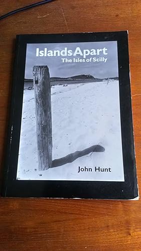 Seller image for Islands Apart: The Isles of Scilly for sale by Le Plessis Books