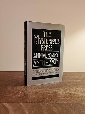 Image du vendeur pour The Mysterious Press Anniversary Anthology : Celebrating 25 Years - LRBP mis en vente par Little River Book Peddlers
