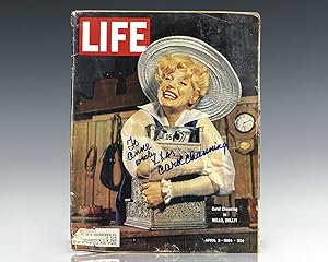 Bild des Verkufers fr Carol Channing Hello, Dolly! Signed Life Magazine. zum Verkauf von Raptis Rare Books