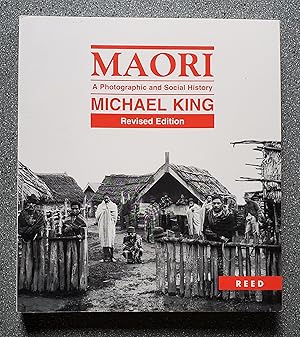 Imagen del vendedor de Maori: A Photographic and Social History a la venta por Books on the Square