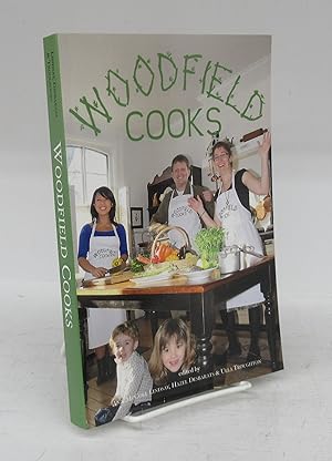 Imagen del vendedor de Woodfield Cooks a la venta por Attic Books (ABAC, ILAB)