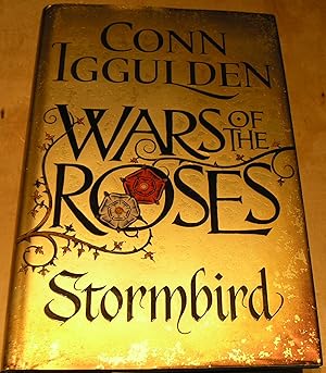 Imagen del vendedor de War of the Roses; Stormbird a la venta por powellbooks Somerset UK.