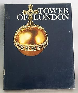 Image du vendeur pour Tower of London mis en vente par Courtney McElvogue Crafts& Vintage Finds