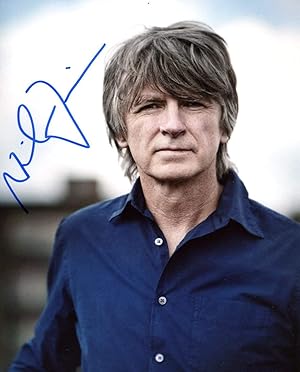 Bild des Verkufers fr Neil Finn autograph | In-Person signed photograph zum Verkauf von Markus Brandes Autographs GmbH