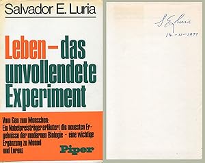 Bild des Verkufers fr Salvador Edward Luria autograph | Signed book zum Verkauf von Markus Brandes Autographs GmbH