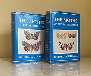 Imagen del vendedor de The Moths of the British Isles (Frederick Warne's Wayside and Woodland Series). Two Volumes | First Series: Comprising the Families Shingidae, Endromidae, Saturniidae, Notodontidae, Thyatiridae, Drepanidae, Lymantriidae and Noctuidae, with Coloured Figures and Drawings of Early Stages | Second Series: Comprising the Families Lasiocampidae, Arctiidae, Geometridae, Cossidae, Limacodidae, Zygaenidae, Sesiidae and Hepialidae, with Coloured Figures and Drawings of Early Stages. [Two volumes Complete]. a la venta por Little Stour Books PBFA Member
