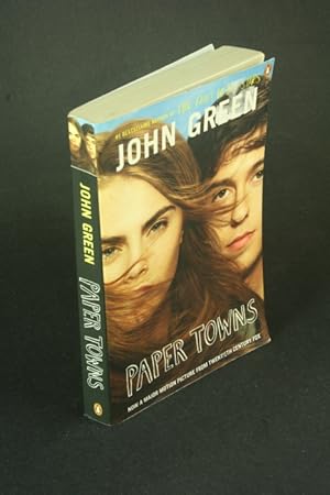 Image du vendeur pour Paper towns. mis en vente par Steven Wolfe Books