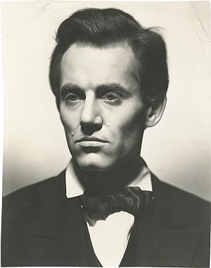 Bild des Verkufers fr Young Mr. Lincoln (Original photograph of Henry Fonda from the 1939 film) zum Verkauf von Royal Books, Inc., ABAA