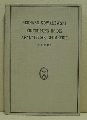 Einführung in die Analytische Geometrie.