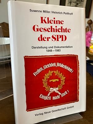 Image du vendeur pour Kleine Geschichte der SPD. Darstellung und Dokumentation 1848 - 1983. mis en vente par Altstadt-Antiquariat Nowicki-Hecht UG