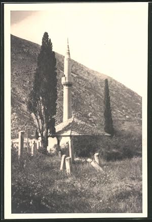 Fotografie unbekannter Fotograf, Ansicht Mostar, Moschee mit Minarett