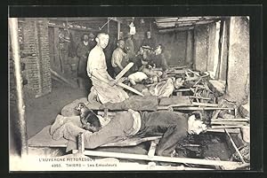 Ansichtskarte Thiers, Les Emouleurs, Arbeiter bei der Besteck-Herstellung